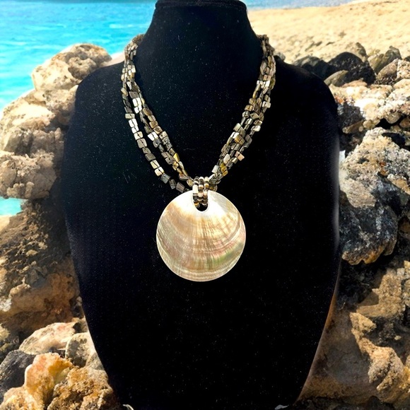Jewelry - Natural Abalone Shell Necklace Large Shell Pendant Neutral Colors Beach Wear EUC